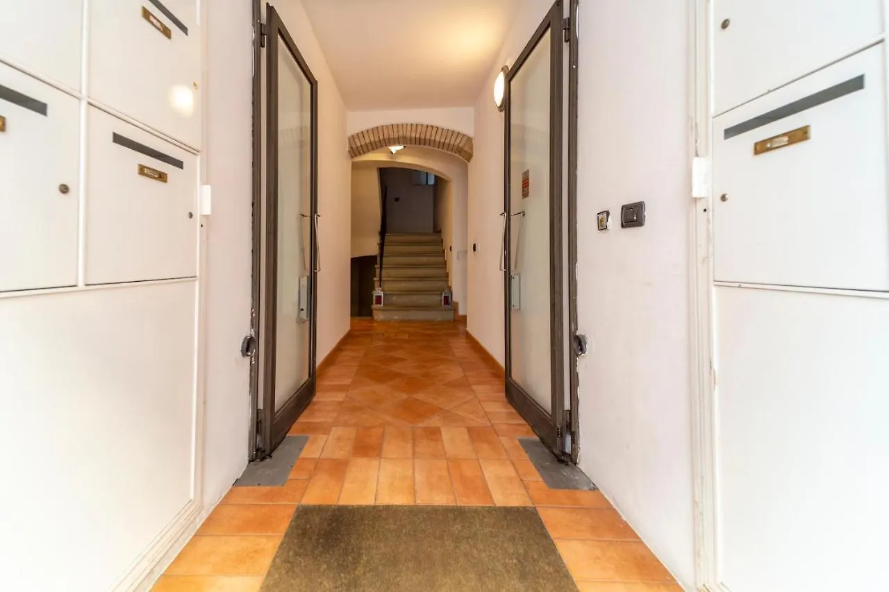 Parrot House - Casa In Centro A Parma Appartamento 0*,  Italia